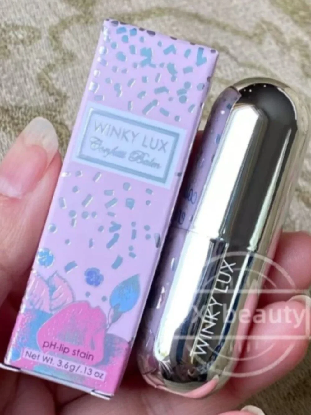 WINKY LUX new box
